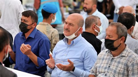 Bitlis'te depremde hayatını kaybedenler için mevlit okutuldu - Son Dakika Haberleri